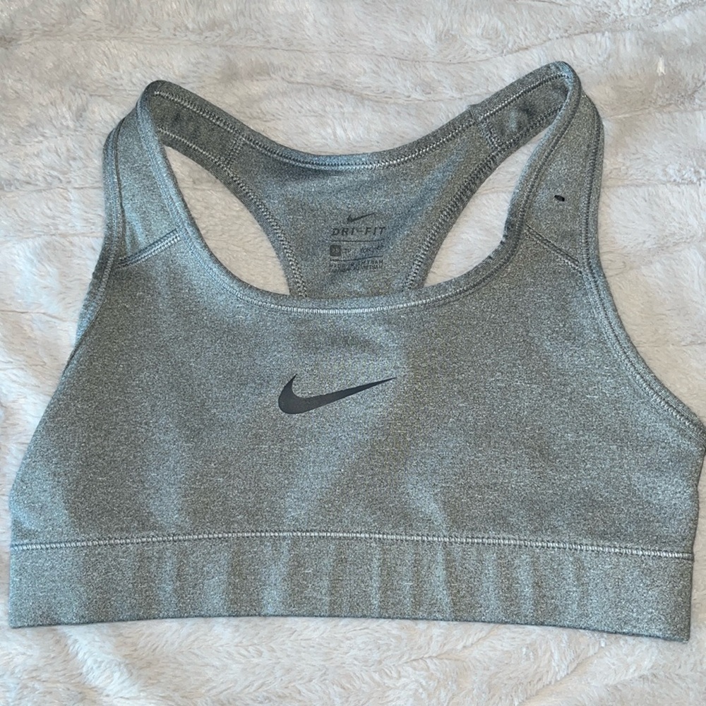 XS59 Nike sports bra